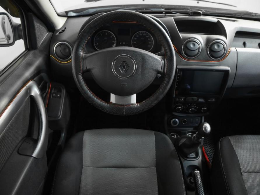 Renault Duster I Санкт-Петербург  - изображение 11