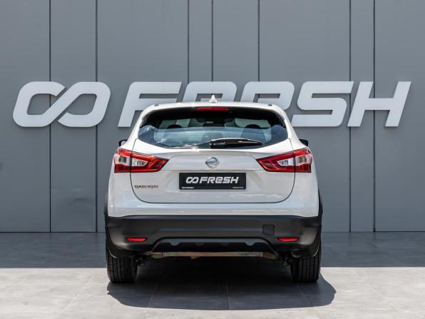 Nissan Qashqai II с пробегом 2017 года, цена 1 470 000 рублей, 148261 км, внедорожник, Автокод Объявления
