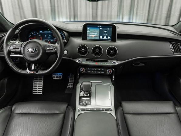Kia Stinger I с пробегом 2018 года, цена 3 130 000 рублей, 59619 км, лифтбек, Автокод Объявления