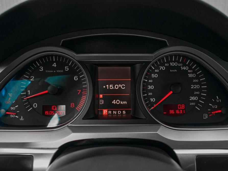 Audi A6 allroad II (C6) Екатеринбург  - изображение 13