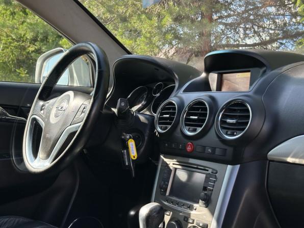 Opel Antara I Рестайлинг с пробегом 2013 года, цена 829 000 рублей, 212816 км, внедорожник, Автокод Объявления