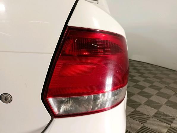 Volkswagen Polo V с пробегом 2012 года, цена 585 000 рублей, 240000 км, седан, Автокод Объявления