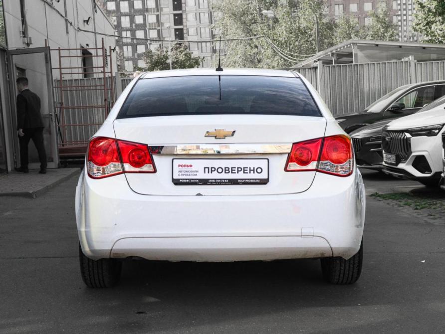 Chevrolet Cruze I Рестайлинг Москва  - изображение 5