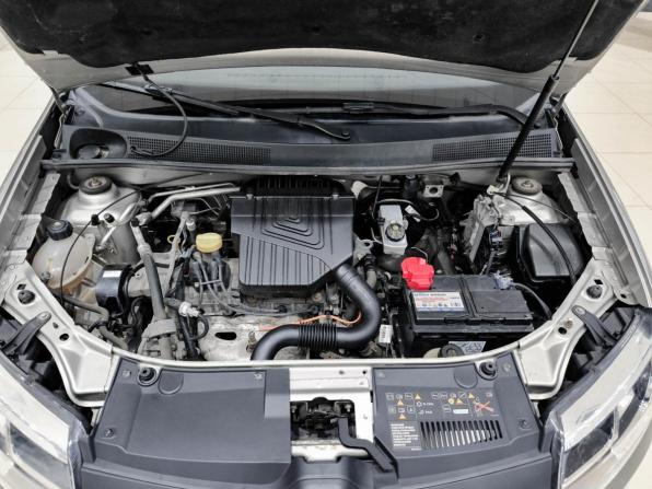 Renault Sandero II Рестайлинг с пробегом 2020 года, цена 1 000 000 рублей, 69000 км, хэтчбек, Автокод Объявления