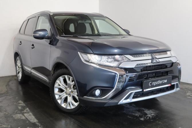 Mitsubishi Outlander III Рестайлинг 3 с пробегом 2020 года, цена 2 499 000 рублей, 78000 км, внедорожник, Автокод Объявления