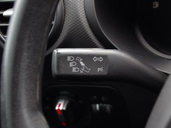 SEAT Leon II Рестайлинг с пробегом 2011 года, цена 1 069 000 рублей, 79872 км, хэтчбек, Автокод Объявления