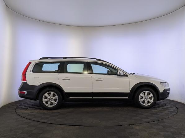 Volvo XC70 II Рестайлинг с пробегом 2014 года, цена 1 990 000 рублей, 228704 км, универсал, Автокод Объявления