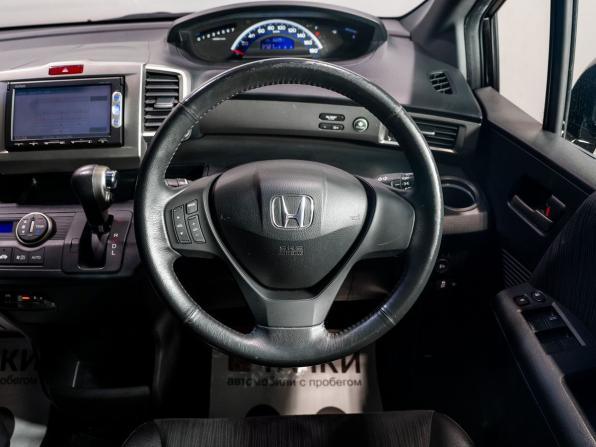 Honda Freed I Рестайлинг 2 с пробегом 2014 года, цена 1 100 000 рублей, 166991 км, компактвэн, Автокод Объявления