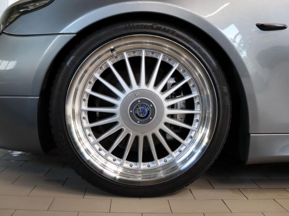 BMW 5 серии V (E60/E61) Рестайлинг с пробегом 2007 года, цена 1 500 000 рублей, 278359 км, седан, Автокод Объявления