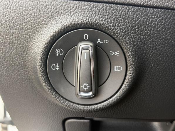 Skoda Superb III Рестайлинг с пробегом 2022 года, цена 2 870 000 рублей, 103220 км, лифтбек, Автокод Объявления