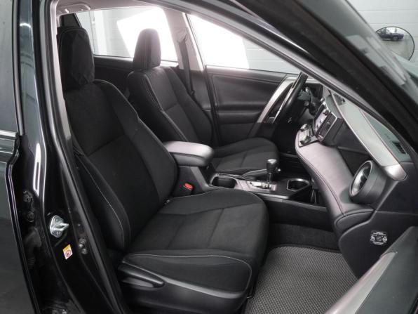 Toyota RAV4 IV (XA40) Рестайлинг с пробегом 2015 года, цена 1 974 000 рублей, 162680 км, внедорожник, Автокод Объявления