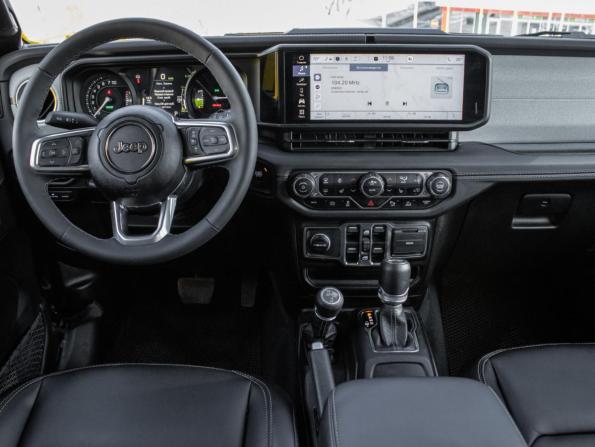 Jeep Wrangler IV (JL) Рестайлинг с пробегом 2025 года, цена 7 324 837 рублей, 2874 км, внедорожник, Автокод Объявления