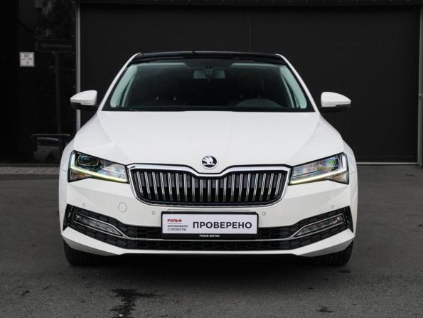 Skoda Superb III Рестайлинг с пробегом 2020 года, цена 3 150 000 рублей, 64000 км, лифтбек, Автокод Объявления
