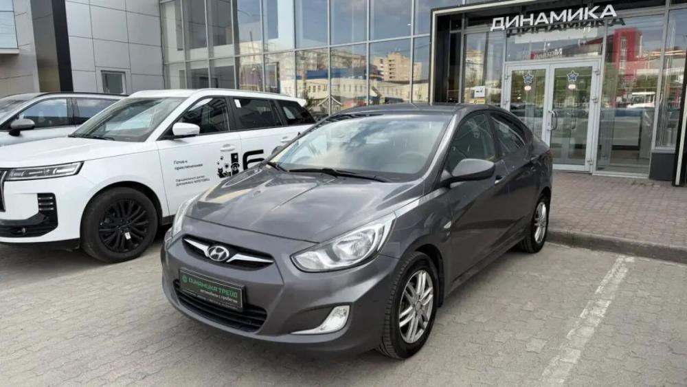 Hyundai Solaris I Череповец  - изображение 1