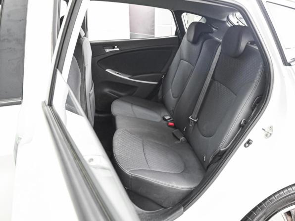 Hyundai Solaris I с пробегом 2013 года, цена 999 000 рублей, 188213 км, хэтчбек, Автокод Объявления