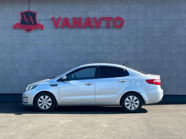 Kia Rio III с пробегом 2013 года, цена 680 000 рублей, 304341 км, седан, Автокод Объявления