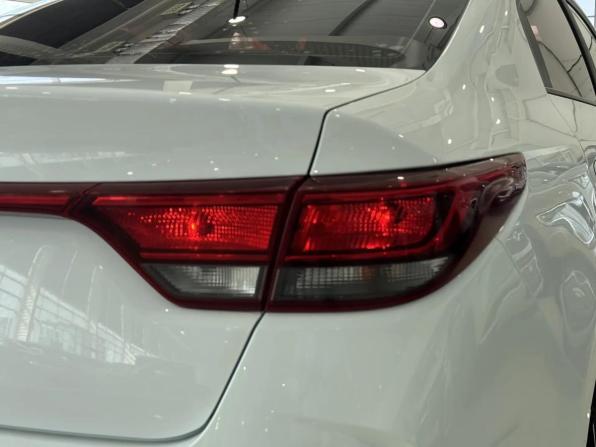 Kia Rio IV Рестайлинг с пробегом 2020 года, цена 1 380 000 рублей, 105281 км, седан, Автокод Объявления