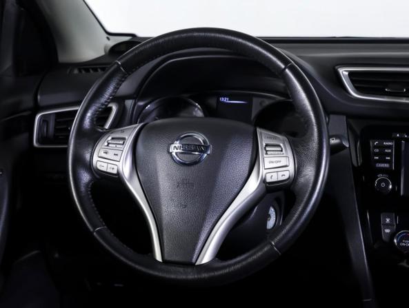 Nissan Qashqai II с пробегом 2018 года, цена 1 828 000 рублей, 70135 км, внедорожник, Автокод Объявления
