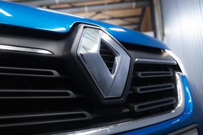 Renault Sandero II с пробегом 2015 года, цена 999 000 рублей, 69699 км, хэтчбек, Автокод Объявления