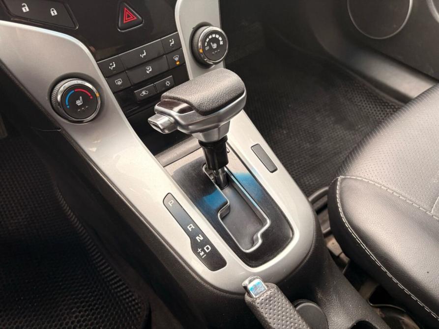 Chevrolet Cruze I Рестайлинг Ростов-на-Дону  - изображение 13