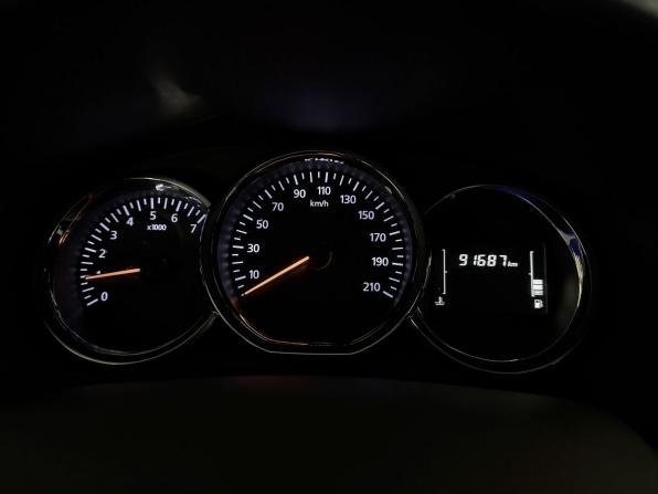 Renault Sandero II Рестайлинг с пробегом 2019 года, цена 970 000 рублей, 91686 км, хэтчбек, Автокод Объявления