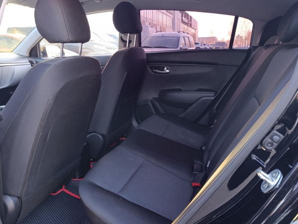 Kia Rio IV Рестайлинг с пробегом 2021 года, цена 1 670 000 рублей, 76556 км, хэтчбек, Автокод Объявления