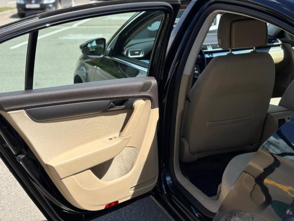 Volkswagen Passat B7 с пробегом 2012 года, цена 785 000 рублей, 290865 км, седан, Автокод Объявления