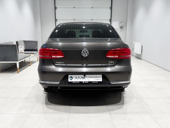 Volkswagen Passat B7 с пробегом 2012 года, цена 1 072 923 рубля, 227601 км, седан, Автокод Объявления