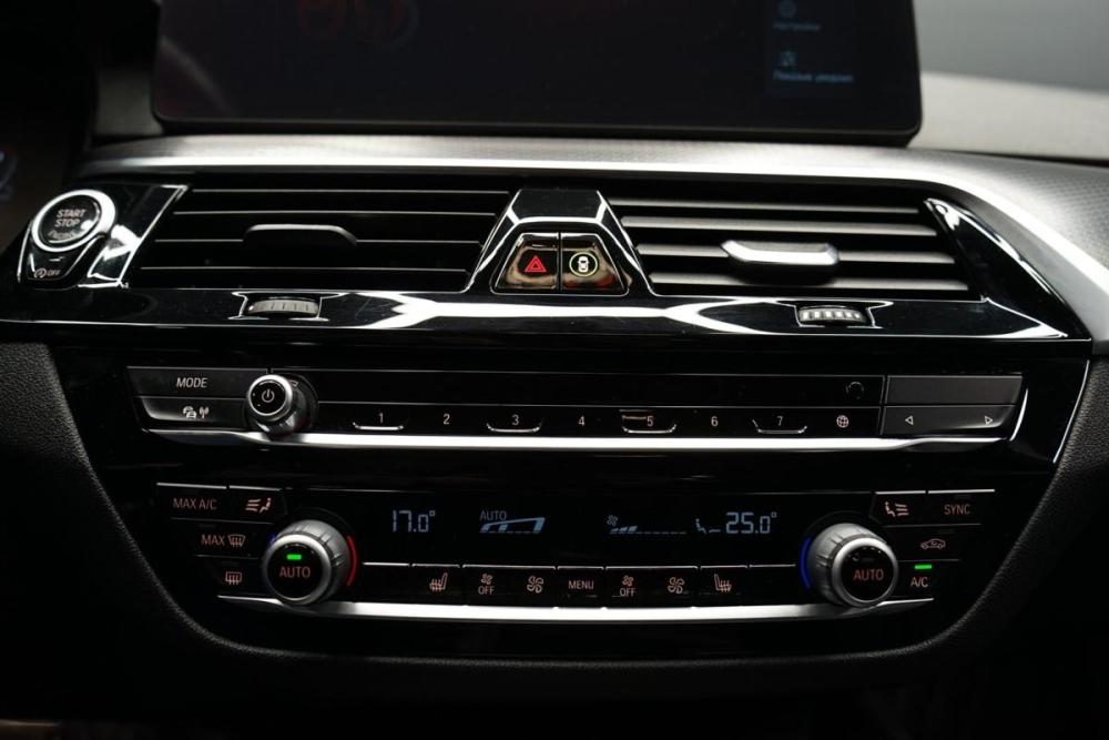 BMW 5 серии VII (G30/G31/G38) Рестайлинг Крым  - изображение 21