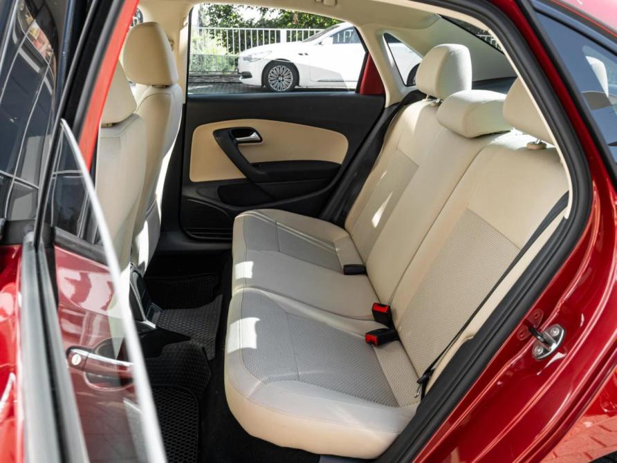 Volkswagen Polo V Рестайлинг Ставрополь  - изображение 9