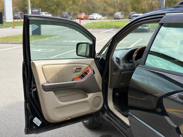 Lexus RX I с пробегом 2001 года, цена 685 000 рублей, 287465 км, внедорожник, Автокод Объявления