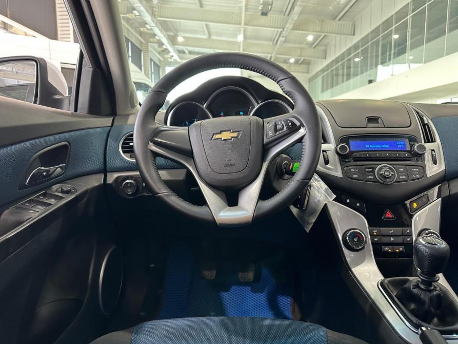 Chevrolet Cruze I Рестайлинг Оренбург  - изображение 10
