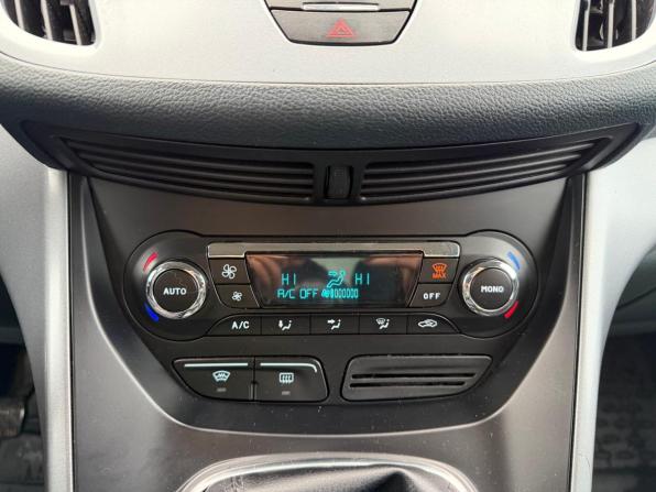 Ford C-MAX II с пробегом 2012 года, цена 780 000 рублей, 203150 км, минивэн, Автокод Объявления