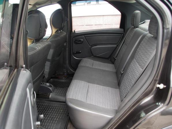 Renault Logan I Рестайлинг с пробегом 2010 года, цена 400 000 рублей, 227023 км, седан, Автокод Объявления