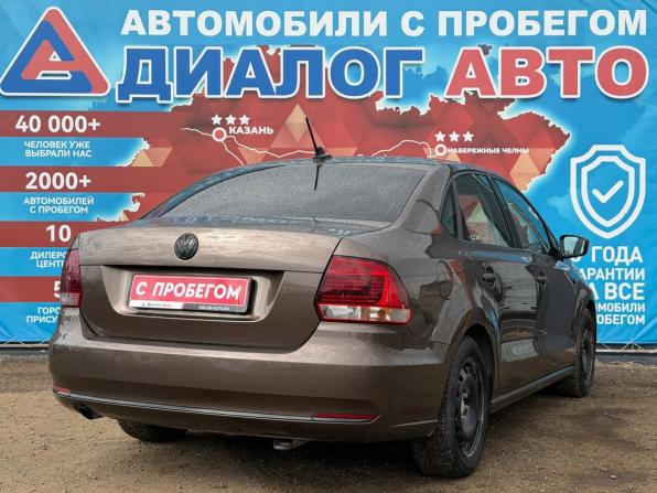 Volkswagen Polo V Рестайлинг с пробегом 2017 года, цена 930 000 рублей, 113930 км, седан, Автокод Объявления
