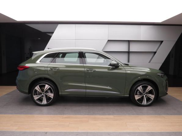 Audi Q5 III с пробегом 2025 года, цена 8 540 000 рублей, 17 км, внедорожник, Автокод Объявления