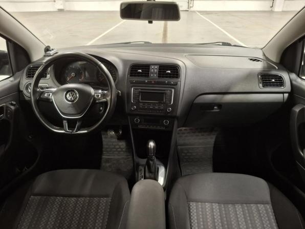 Volkswagen Polo V Рестайлинг с пробегом 2017 года, цена 1 230 000 рублей, 93696 км, седан, Автокод Объявления
