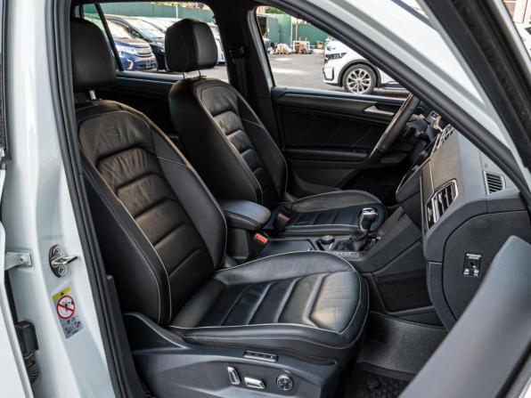 Volkswagen Tiguan II Рестайлинг с пробегом 2021 года, цена 3 998 000 рублей, 99040 км, внедорожник, Автокод Объявления