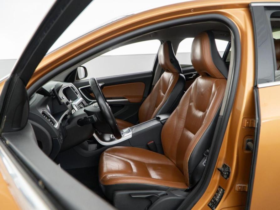 Volvo S60 II Москва  - изображение 10