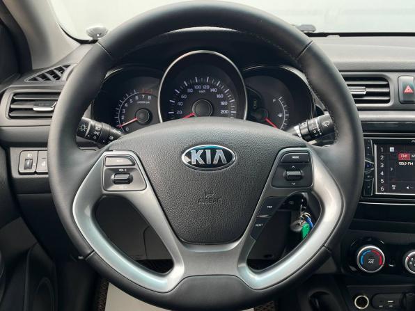 Kia Rio III Рестайлинг с пробегом 2016 года, цена 1 150 000 рублей, 133620 км, седан, Автокод Объявления