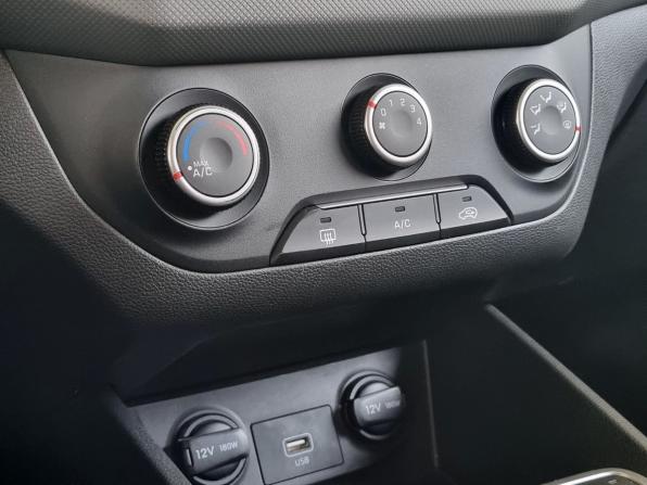 Hyundai Creta I Рестайлинг с пробегом 2020 года, цена 1 790 000 рублей, 64751 км, внедорожник, Автокод Объявления
