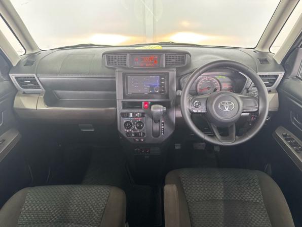 Toyota Roomy I Рестайлинг с пробегом 2021 года, цена 1 239 000 рублей, 62000 км, микровэн, Автокод Объявления