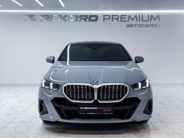 BMW 5 серии VIII (G60/G61/G68) с пробегом 2025 года, цена 8 500 000 рублей, 4097 км, седан, Автокод Объявления