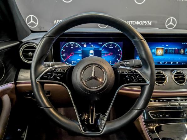 Mercedes-Benz E-Класс V (W213 S213 C238) Рестайлинг с пробегом 2022 года, цена 4 400 000 рублей, 72000 км, седан, Автокод Объявления