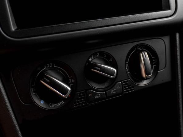 Volkswagen Polo V с пробегом 2010 года, цена 649 000 рублей, 192547 км, хэтчбек, Автокод Объявления