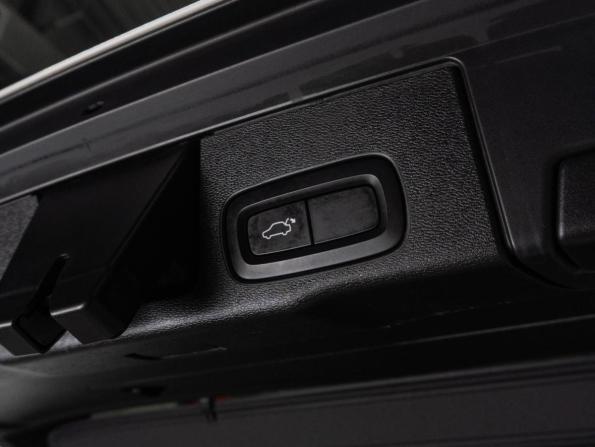 Volvo XC60 II с пробегом 2020 года, цена 4 409 000 рублей, 73042 км, внедорожник, Автокод Объявления