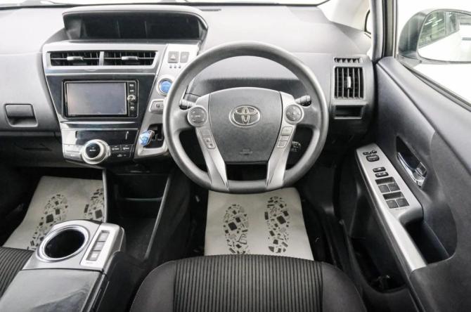 Toyota Prius Alpha I (ZVW40/41) Рестайлинг с пробегом 2016 года, цена 1 549 000 рублей, 174000 км, универсал, Автокод Объявления