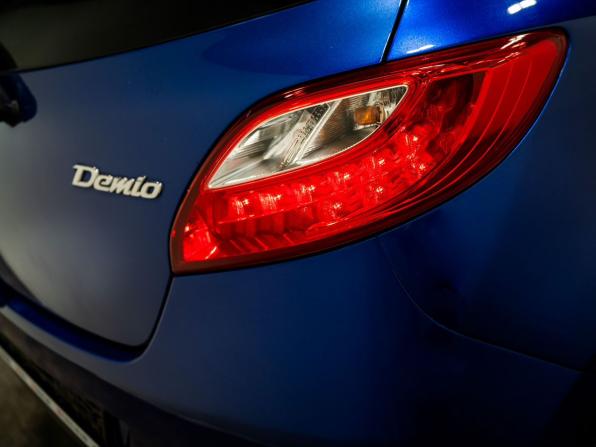 Mazda Demio III (DE) с пробегом 2008 года, цена 650 000 рублей, 83002 км, хэтчбек, Автокод Объявления