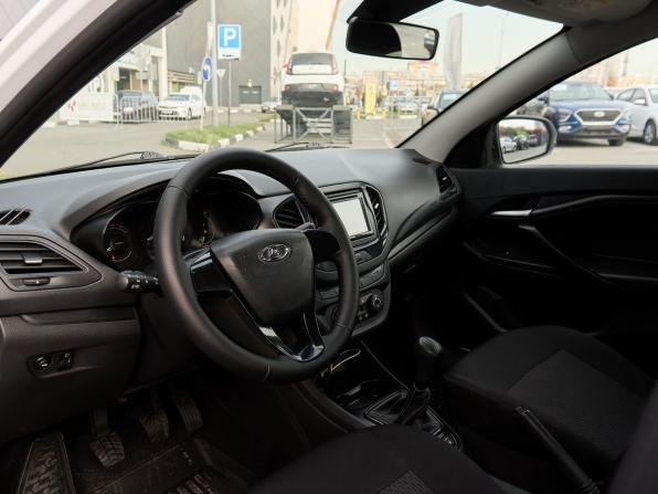 Lada (ВАЗ) Vesta I с пробегом 2017 года, цена 781 200 рублей, 143570 км, седан, Автокод Объявления