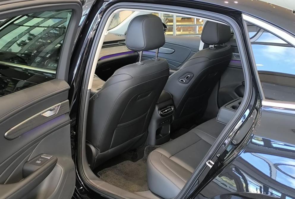 Hongqi H5 II Нижний Новгород  - изображение 10